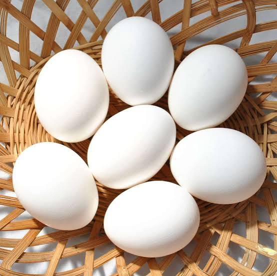 HUEVOS